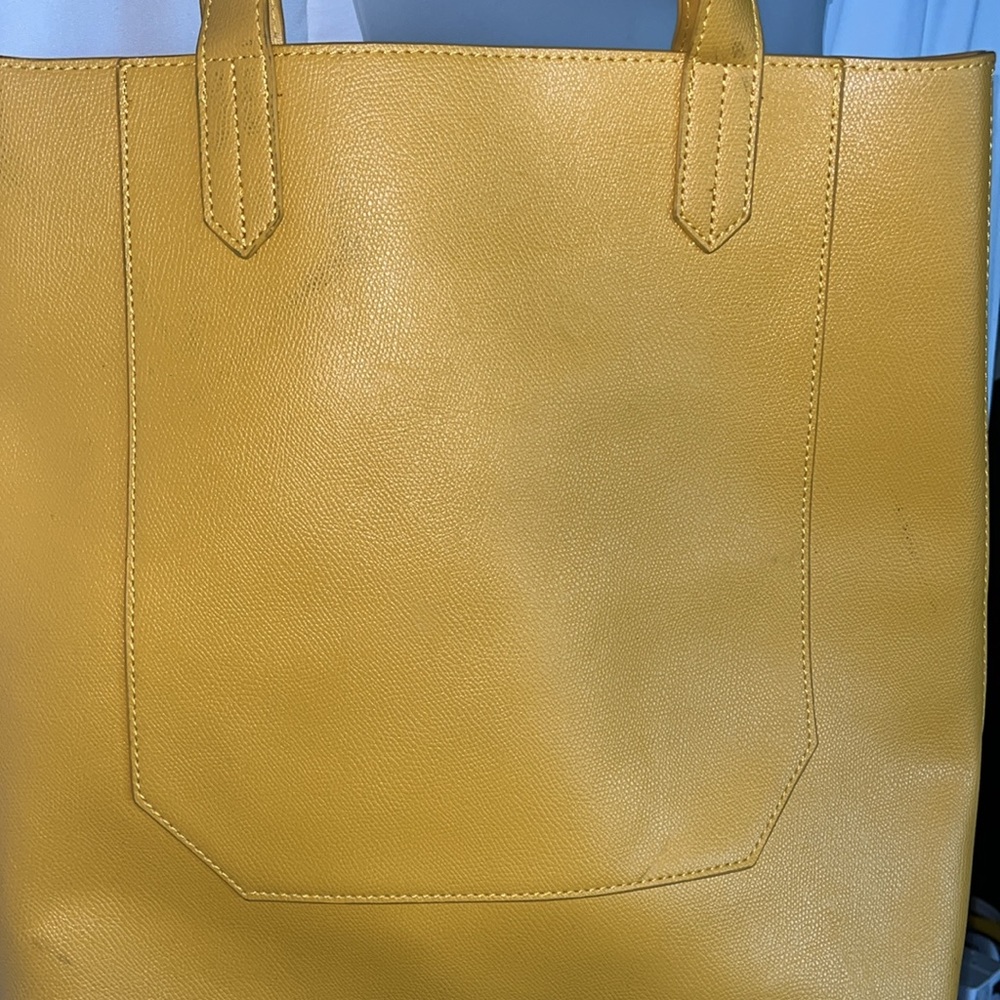 Saks Fifth Avenue Yellow Tote Bag | Large Structured Shoulder Handbag - Picture 4 of 16